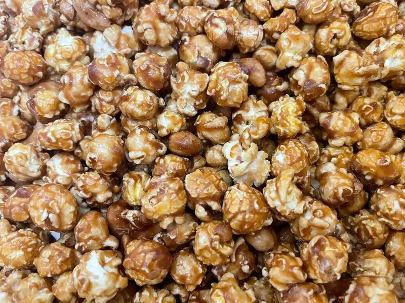 Caramel Cashew popcorn