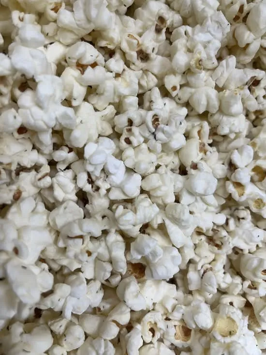 Dill Pickle popcorn