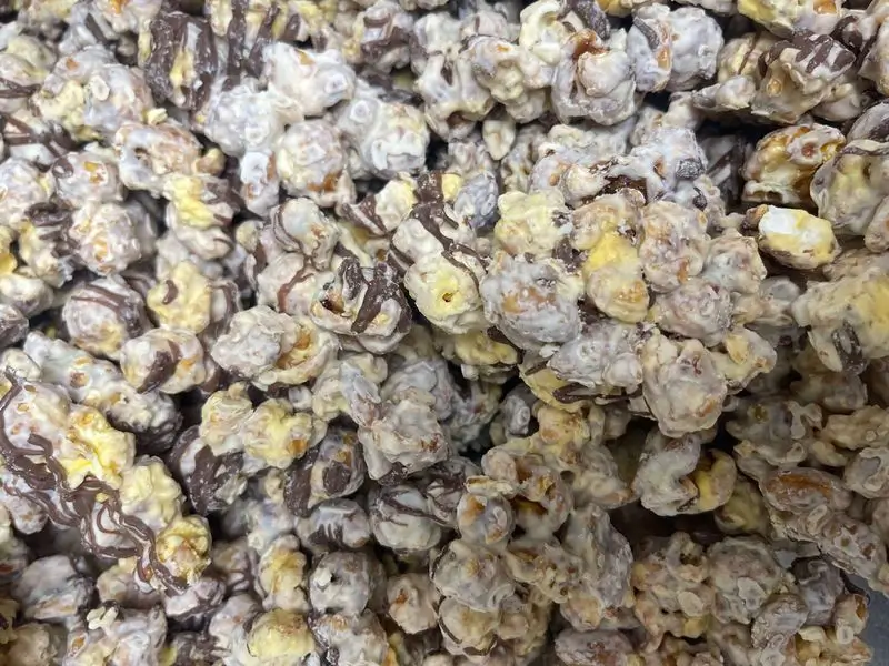 Peanut Butter Chocolate Drizzle popcorn