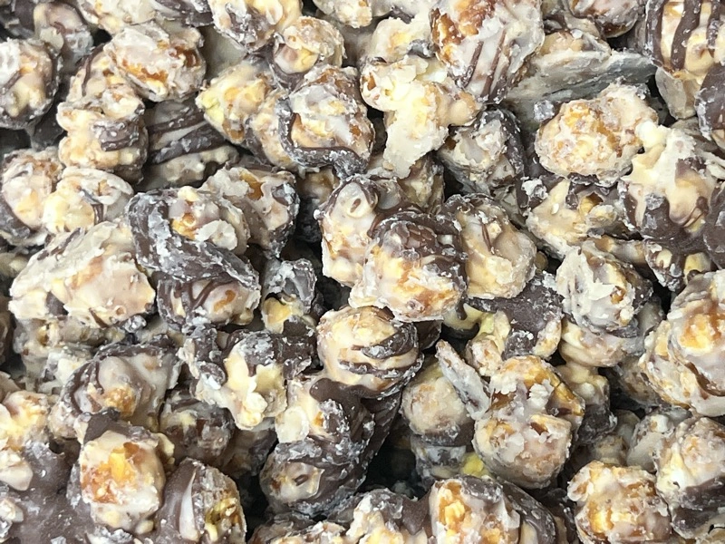 Peanut Buttery Chocolate Drizzle popcorn